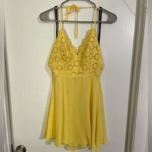 Bebe NWT yellow dress size 6